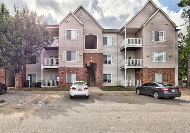 2200-n-classen-blvd-6126-norman-ok-73071/hzid_7098bec8