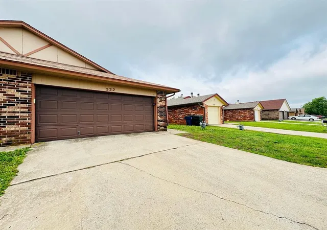 520-peppertree-ln-oklahoma-city-ok-73110/hzid_27fe1fe4