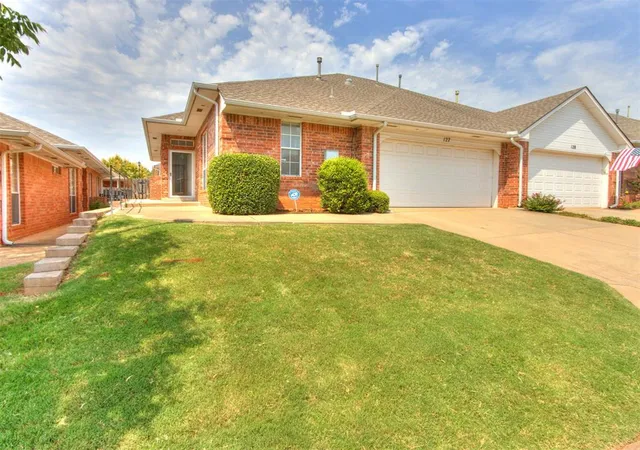 509-s-santa-fe-ave-127-edmond-ok-73003/hzid_331e41df