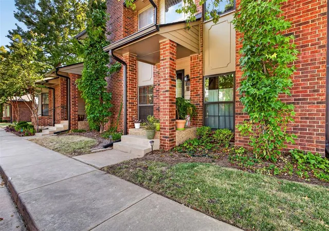 6204-waterford-blvd-3-oklahoma-city-ok-73118/hzid_3730d9c7