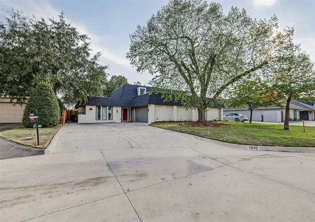 1440-duffner-dr-oklahoma-city-ok-73118/hzid_d37931ce