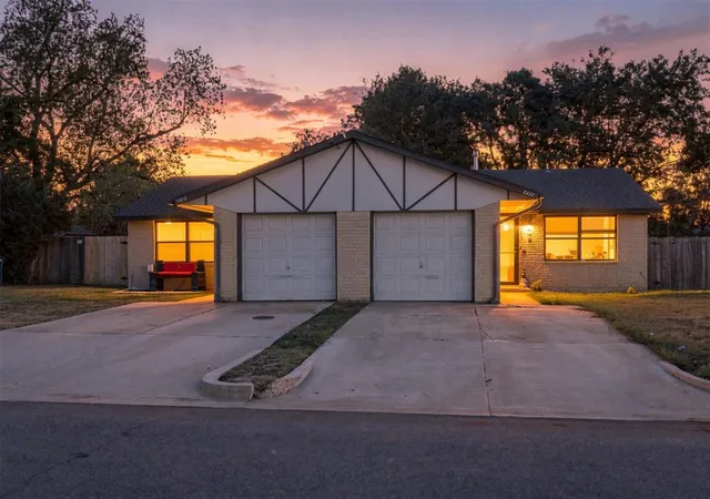 7719-nw-113th-place-oklahoma-city-ok-73162/hzid_deda47ef