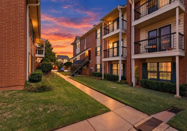 4400-hemingway-dr-256-oklahoma-city-ok-73118/hzid_f1d4c3ce