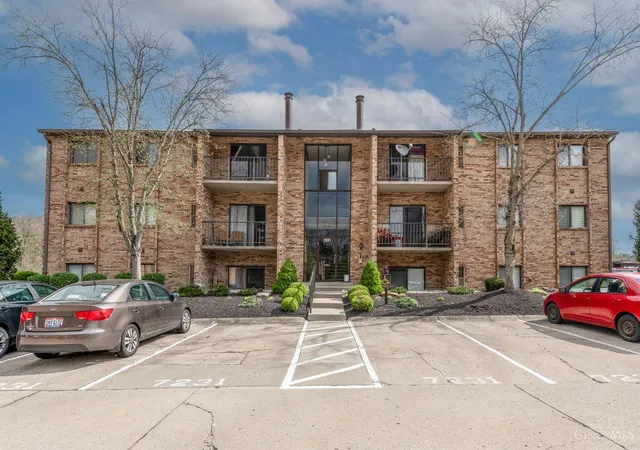 7231-creekview-dr-9-cincinnati-oh-45247/hzid_7a607bf3