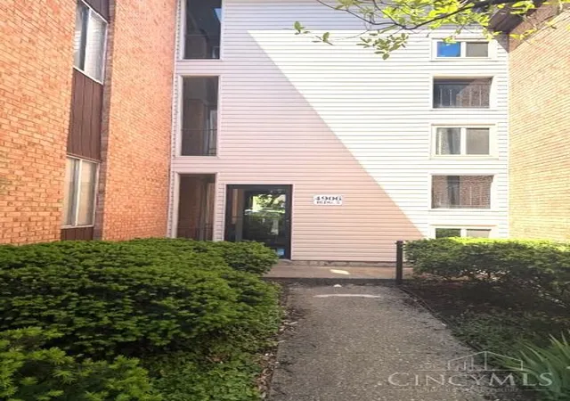 4906-chalet-dr-4-st-bernard-oh-45217/hzid_2acc3d18