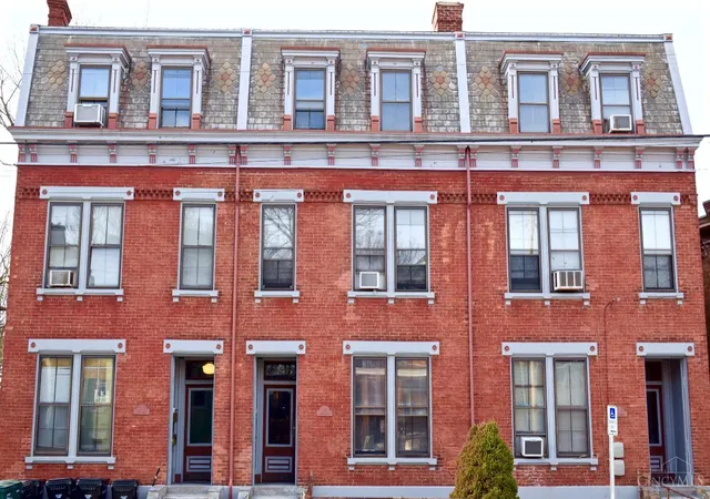 2215-ohio-ave-cincinnati-oh-45219/hzid_ffc741a4