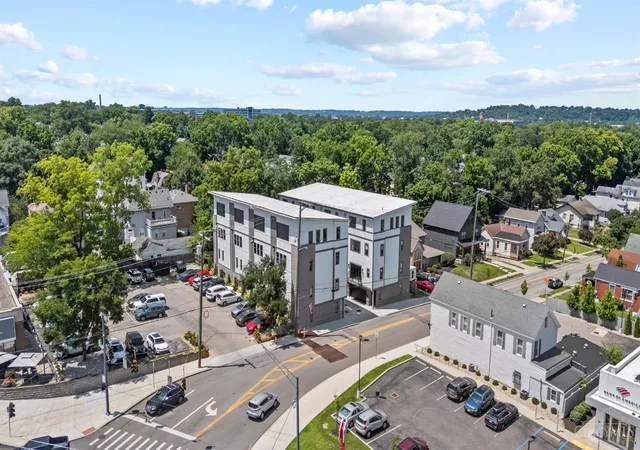 3723-isabella-ave-3-cincinnati-oh-45209/hzid_a358b5bd