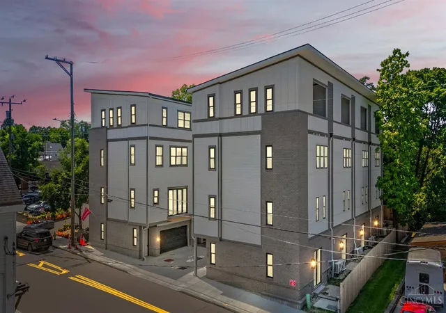3725-isabella-ave-3-cincinnati-oh-45209/hzid_7dab51ce
