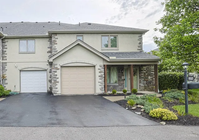 206-edinburgh-ln-1-7-cincinnati-oh-45246/hzid_69c87b02