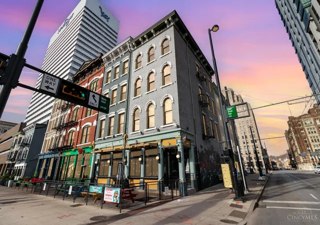 1003-walnut-st-309-cincinnati-oh-45202/hzid_bd50b76b