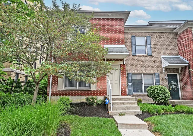 2530-hackberry-st-cincinnati-oh-45206/hzid_0280ec3a