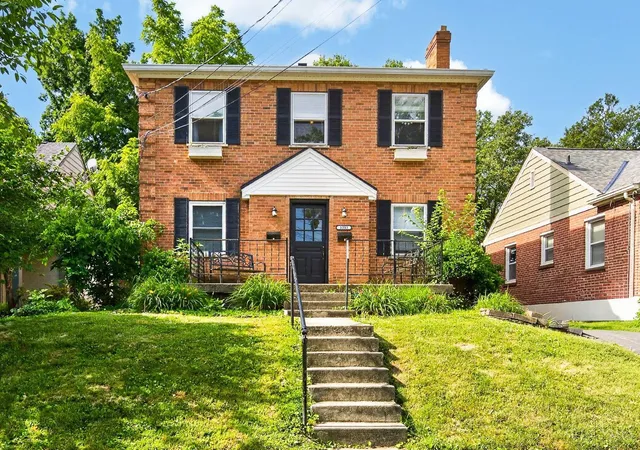 3333-s-sterling-cincinnati-oh-45209/hzid_3e3f60a4
