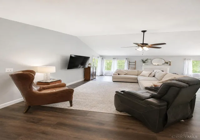 5892-stonebridge-cir-301-milford-oh-45150/hzid_b4bb9306