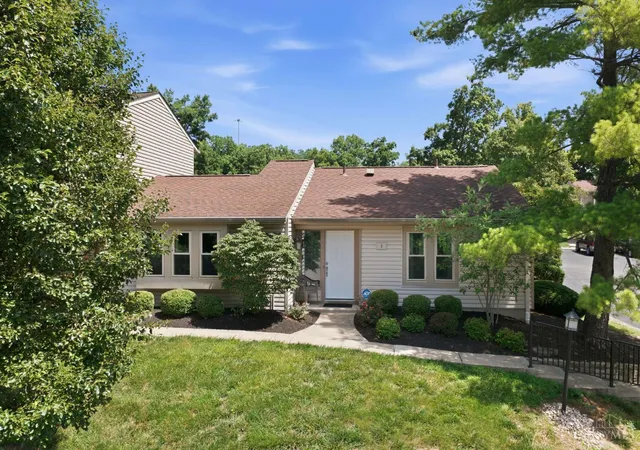 2-boxwood-ct-cincinnati-oh-45246/hzid_867e57de