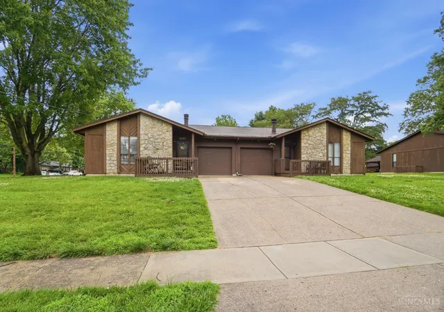 2221-joshua-cir-turtle-creek-twp-oh-45044/hzid_d6cd117b