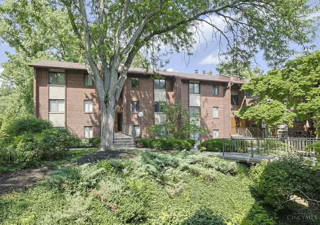 458-grand-ave-1-cincinnati-oh-45205/hzid_8bcad704