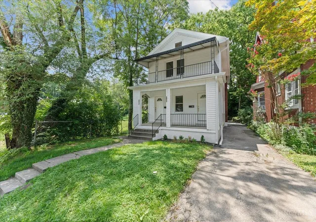2011-highland-ave-cincinnati-oh-45219/hzid_574ca275