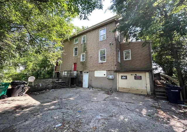 3719-laclede-ave-cincinnati-oh-45205/hzid_f0e8410b