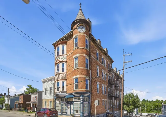 2335-may-st-cincinnati-oh-45206/hzid_7ee7531c