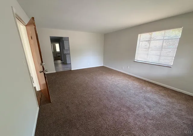 5855-lathrop-pl-cincinnati-oh-45224/hzid_550e62e0