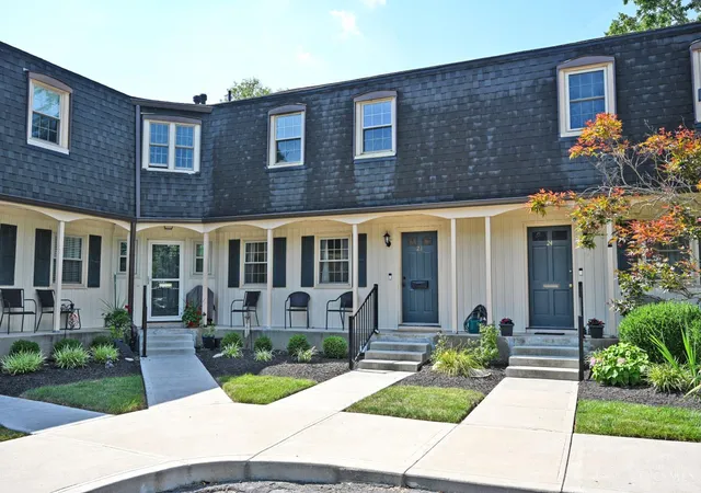 23-creekwood-sq-glendale-oh-45246/hzid_f501c627