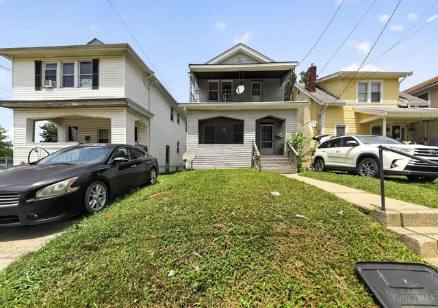 2054-dale-rd-1-2-norwood-oh-45212/hzid_05e2752d