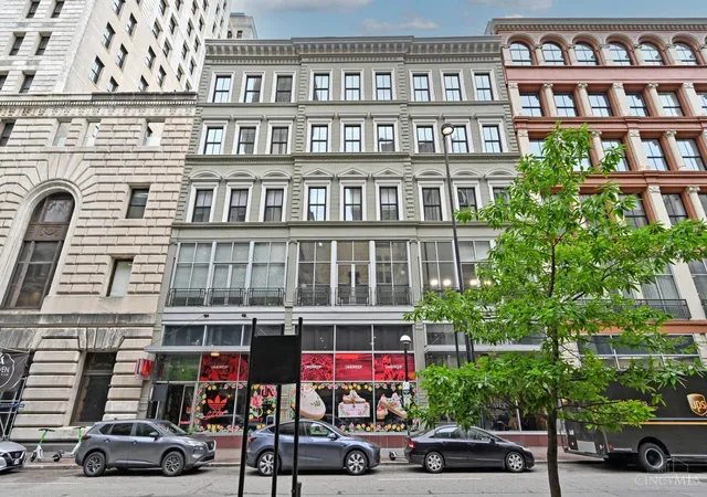 15-w-4th-street-401-cincinnati-oh-45202/hzid_8854f825