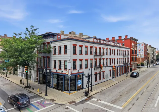 5-w-12th-street-9-cincinnati-oh-45202/hzid_a8775e32