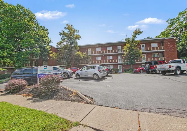 2701-lehman-rd-a12-cincinnati-oh-45204/hzid_d5a86c68