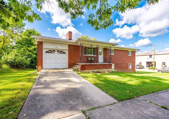 231-w-collins-st-oxford-oh-45056/hzid_c4c25f59
