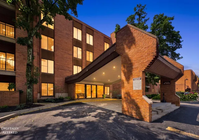3533-amberacres-dr-405e-cincinnati-oh-45237/hzid_8264c7ed