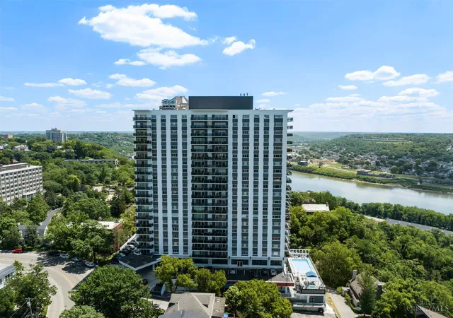 2200-victory-pkwy-1607-cincinnati-oh-45206/hzid_dd66bcaa