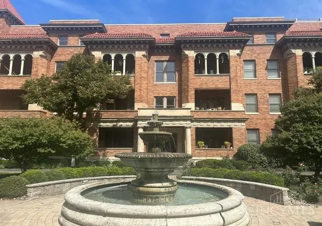2356-park-ave-101-cincinnati-oh-45206/hzid_5378c659