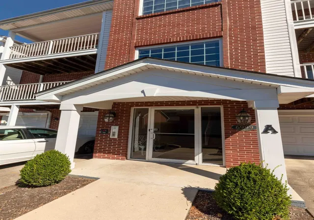 6999-summit-lake-dr-2-green-twp-oh-45247/hzid_2a5ebea7