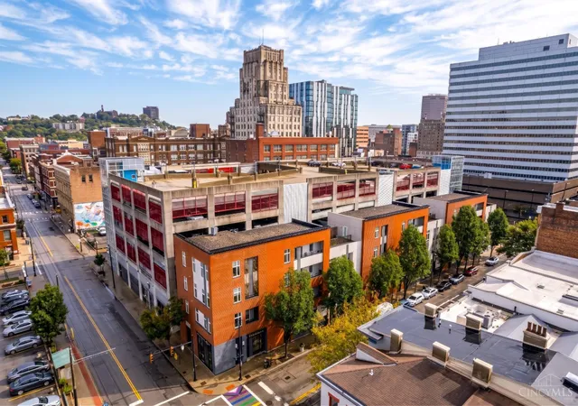 1150-vine-st-27-cincinnati-oh-45202/hzid_2566493a