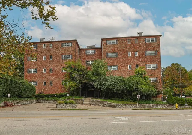 2270-madison-rd-3d-cincinnati-oh-45208/hzid_5648dc28