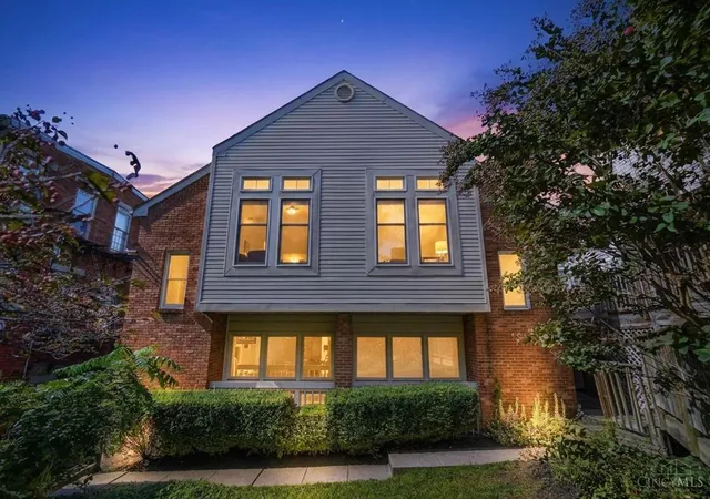 2116-gilbert-ave-b-cincinnati-oh-45206/hzid_c0b24e16