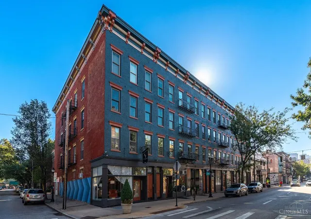 1420-main-st-4f-cincinnati-oh-45202/hzid_93c15e1f