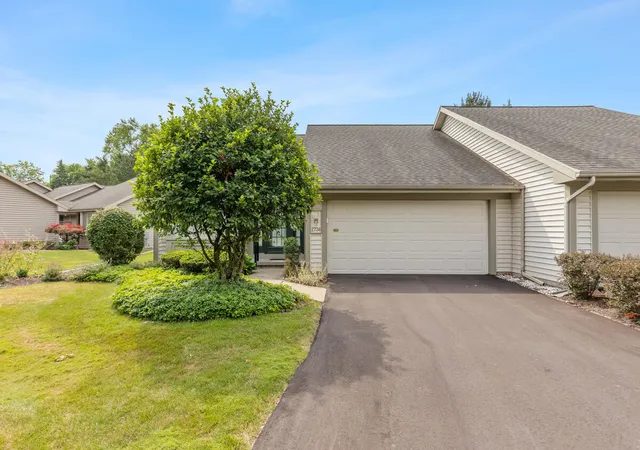 2736-mulford-dr-grand-rapids-mi-49546/hzid_dcad0df1