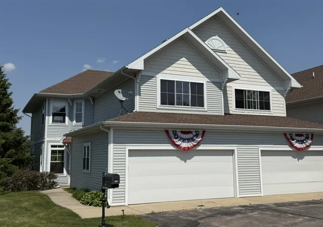 189-mill-pond-dr-7-middleville-mi-49333-8010/hzid_d2b9f9d9
