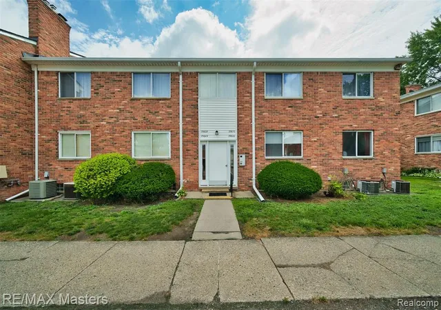 29606-hoover-rd-606-warren-mi-48093-3417/hzid_8975e547