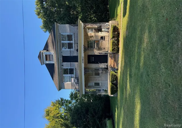 30812-fink-ave-farmington-hills-mi-48336/hzid_c84ca0d5