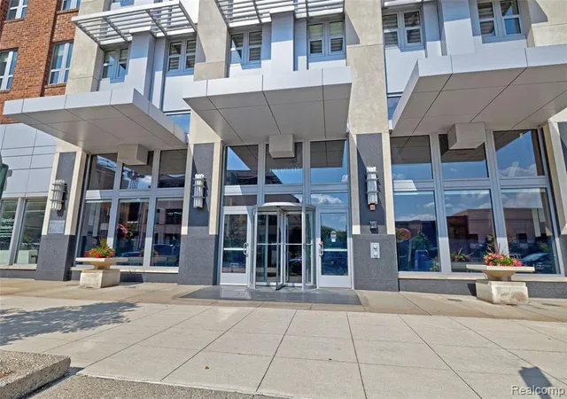 411-s-old-woodward-ave-1022-birmingham-mi-48009/hzid_ae6b8192