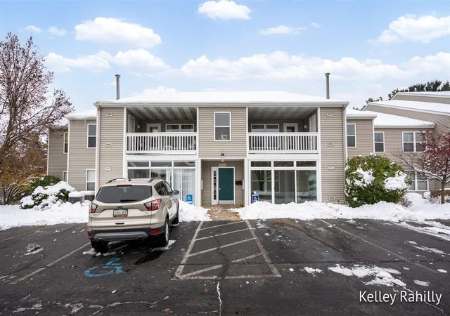 3151-poplar-crk-dr-202-grand-rapids-mi-49512/hzid_94925727
