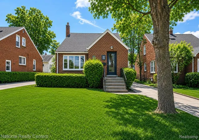 1109-catalpa-dr-royal-oak-mi-48067/hzid_7d131ec9