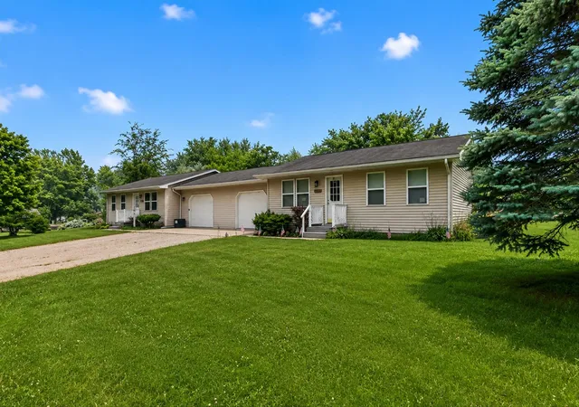 1010-creek-rd-beaverton-mi-48612/hzid_034cd24f