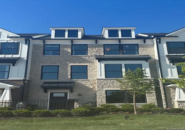 14849-caramargo-way-plymouth-mi-48170/hzid_e119cd80