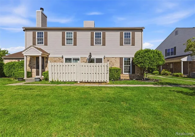 15794-charleston-dr-clinton-township-mi-48038/hzid_f2dcc793