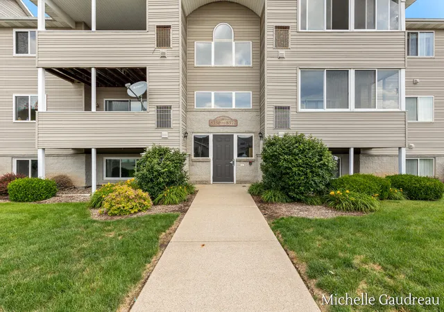 8362-n-jasonville-ct-caledonia-mi-49316/hzid_c43dd81c