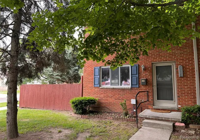 25709-salem-74-roseville-mi-48066/hzid_9e62dc3a